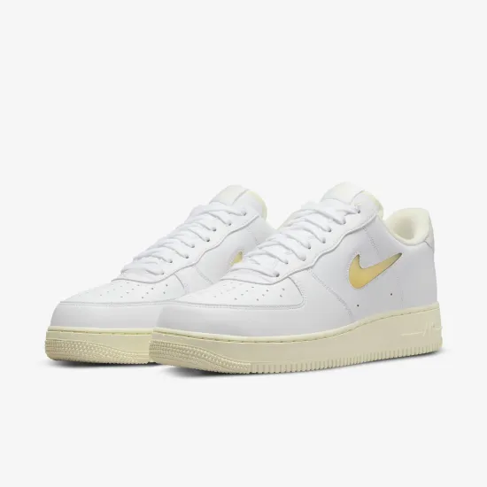 Кросівки Nike Air Force 1 Low '07 Jewel Light Bone DC8894-100