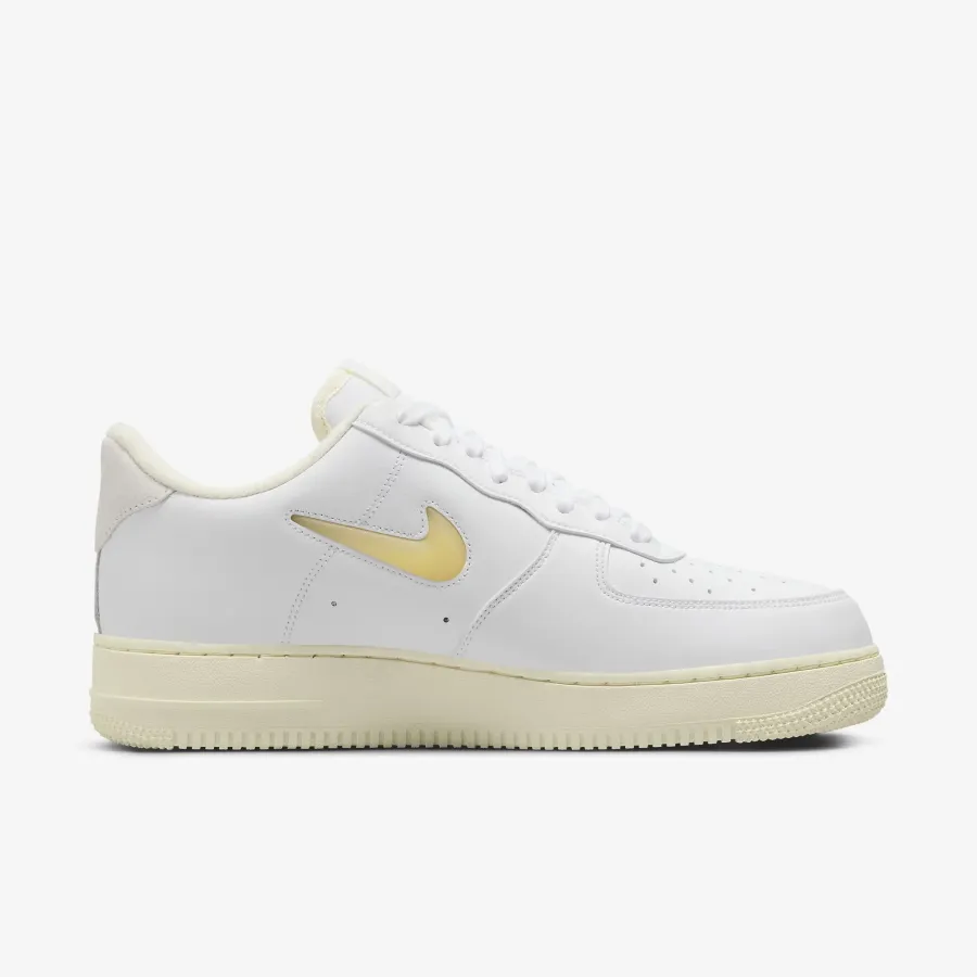 Кросівки Nike Air Force 1 Low '07 Jewel Light Bone DC8894-100