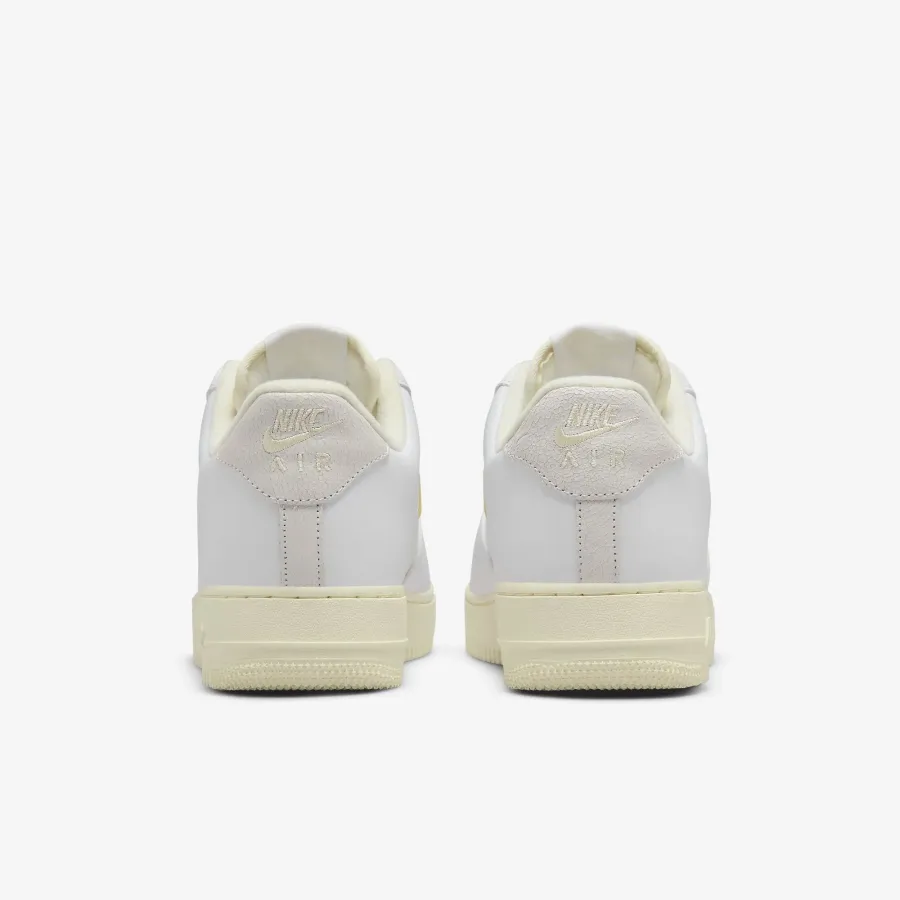 Кросівки Nike Air Force 1 Low '07 Jewel Light Bone DC8894-100