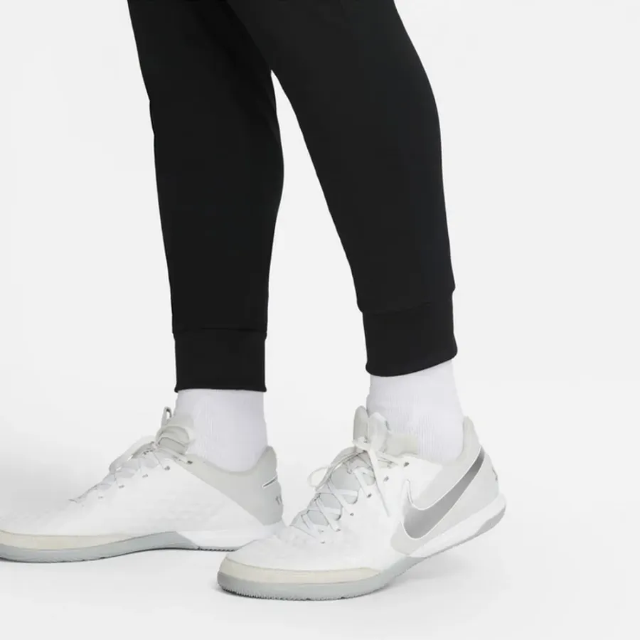 Штани Nike F.C. Dri-FIT Knit Football DC9016-010