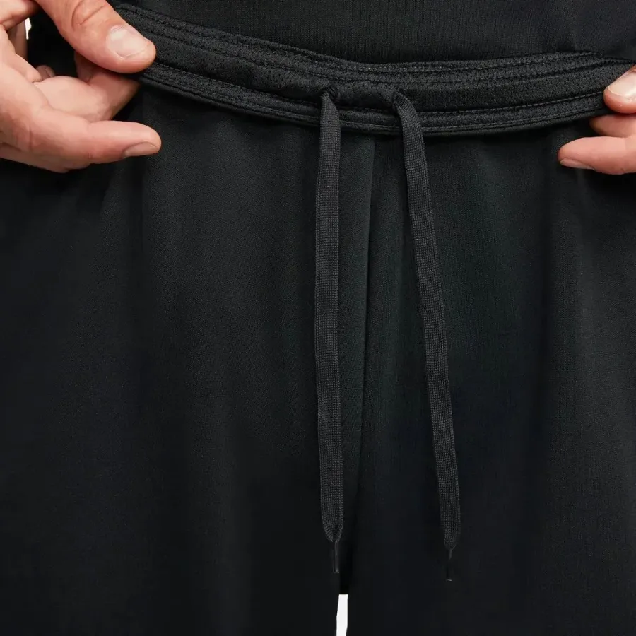 Штани Nike Therma Fit Academy Winter Warrior DC9142-010