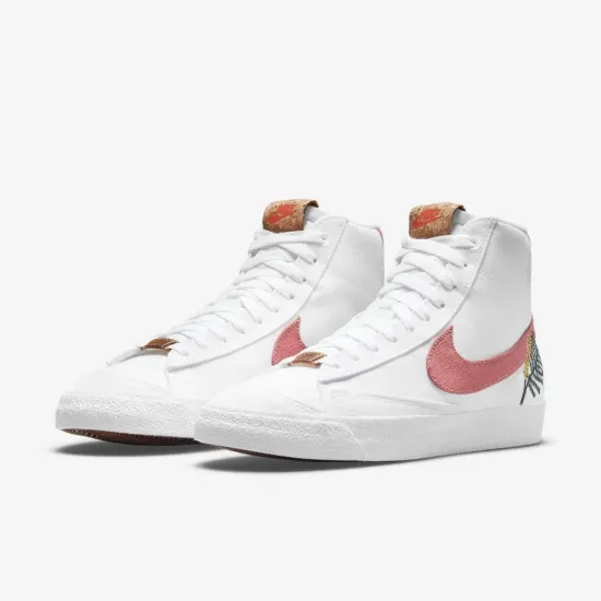 Кросівки Nike Blazer Mid '77 SE DC9265-101