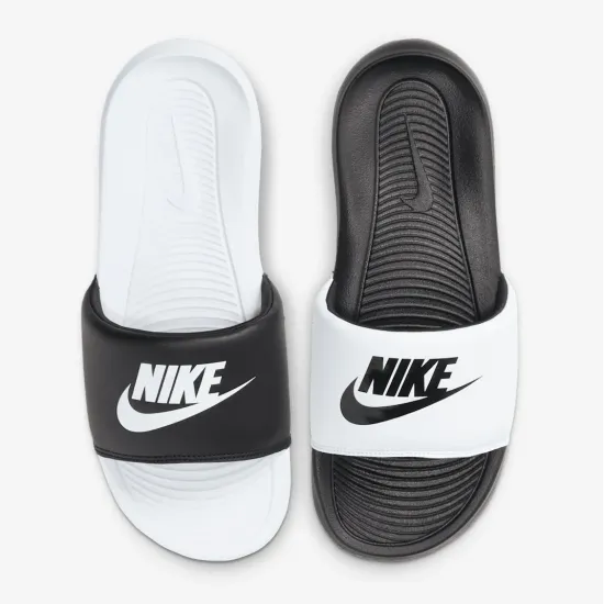 Тапочки Nike Victori One DD0228-100