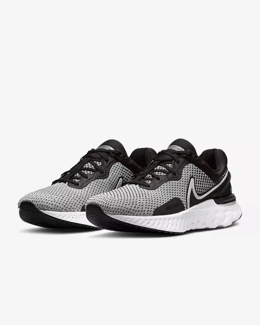 Кросівки Nike React Miler 3 DD0490-101