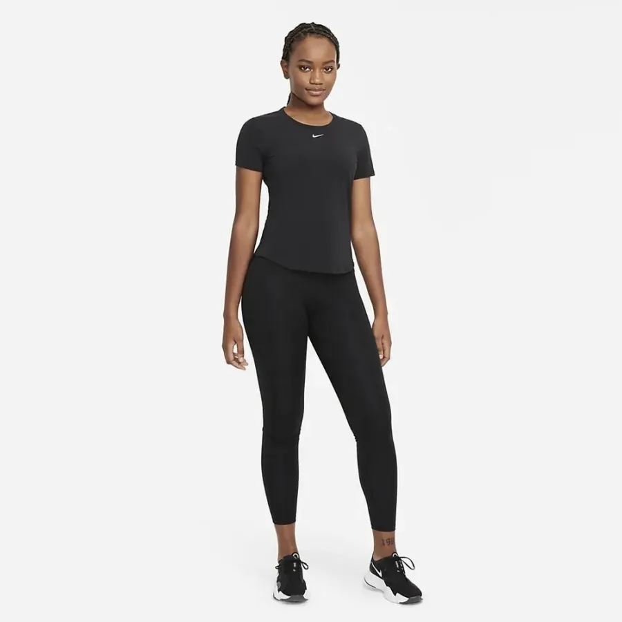 Футболка Nike Dri-FIT UV One Luxe Standard Fit Short-Sleeve DD0618-010
