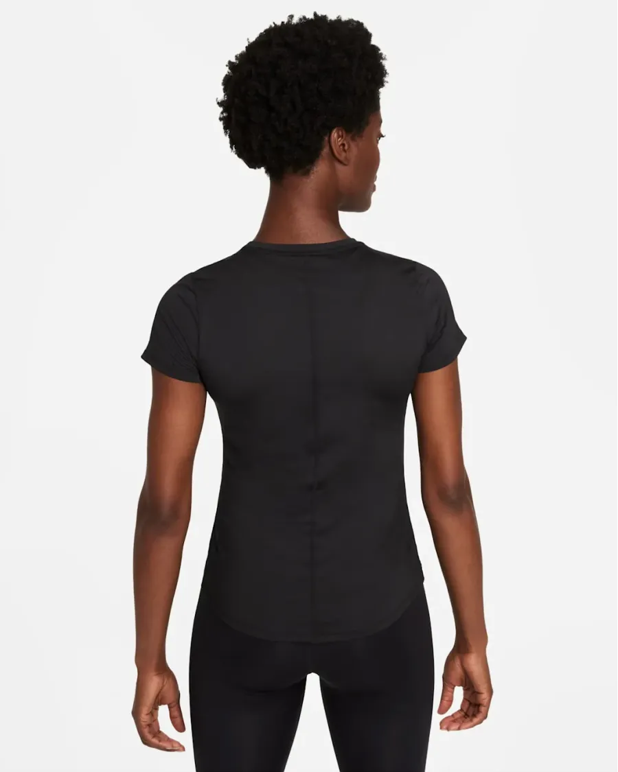 Футболка Nike Dri-FIT One Slim-Fit S/S Top DD0626-010