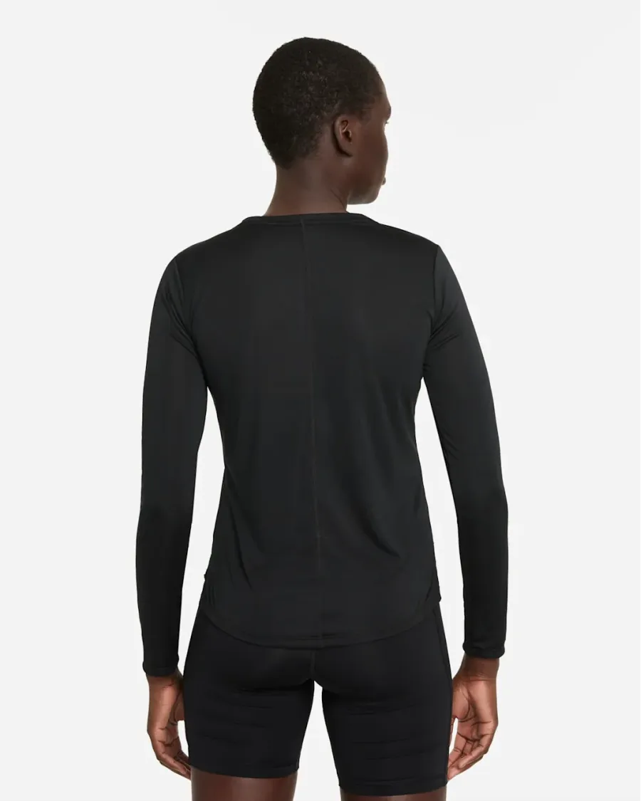 Лонгслів Nike Dri-FIT One DD0641-010