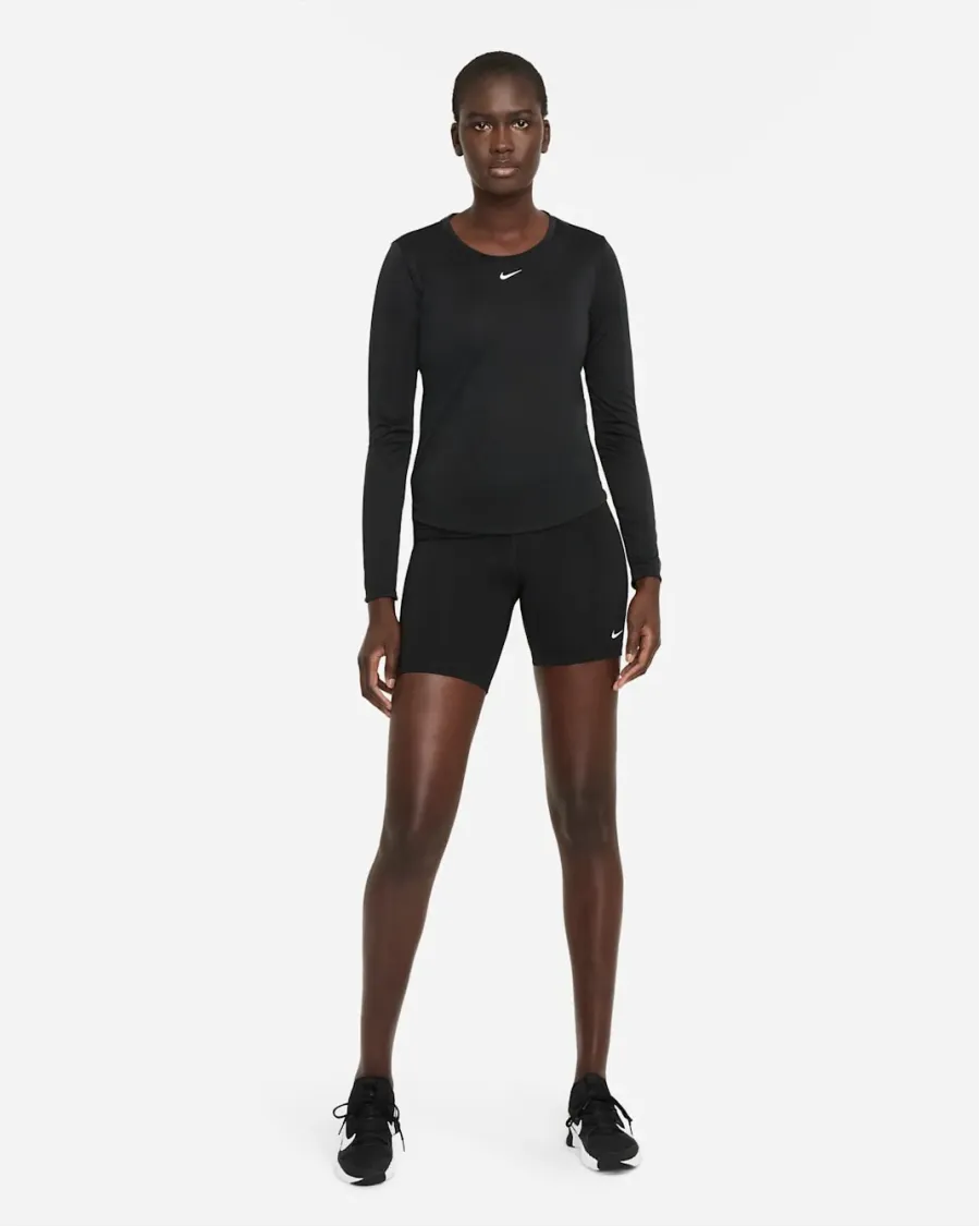 Лонгслів Nike Dri-FIT One DD0641-010