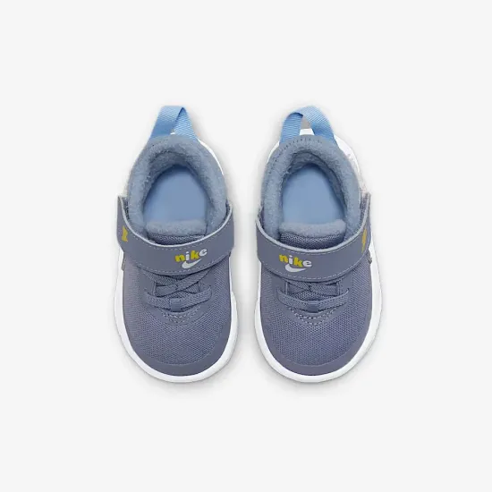 Кросівки Nike Team Hustle D10 SE DD0792-410