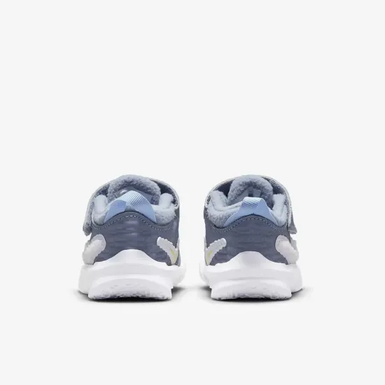 Кросівки Nike Team Hustle D10 SE DD0792-410