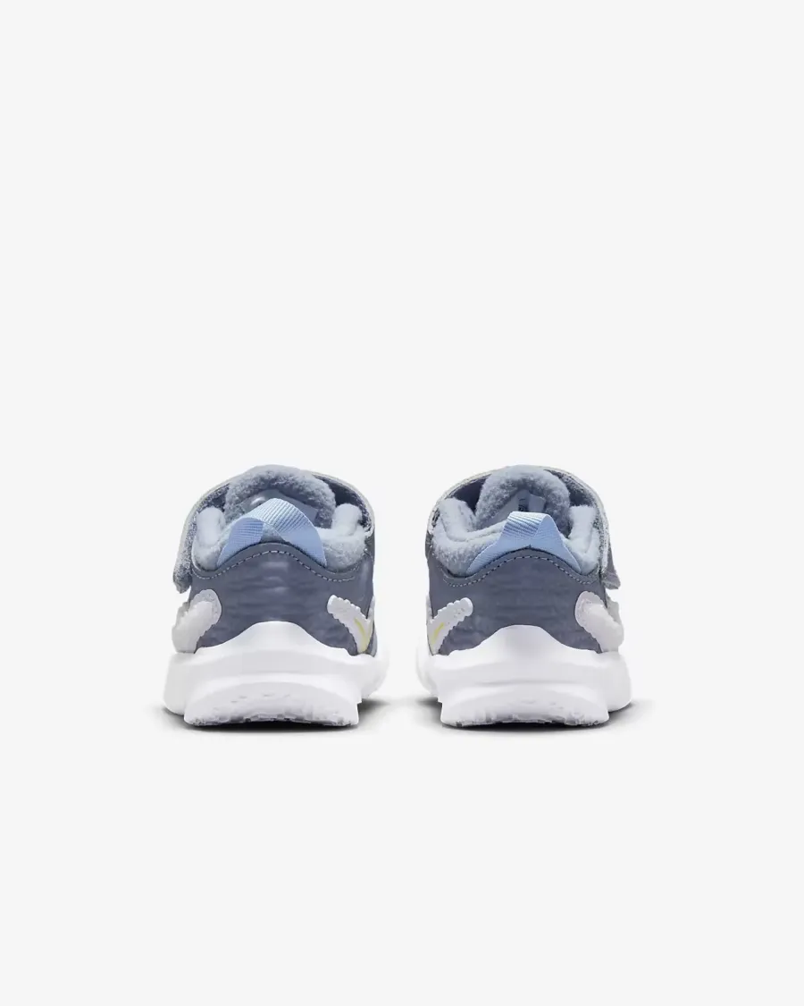 Кросівки Nike Team Hustle D10 SE DD0792-410