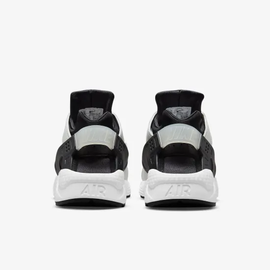 Кросівки Nike Air Huarache DD1068-001