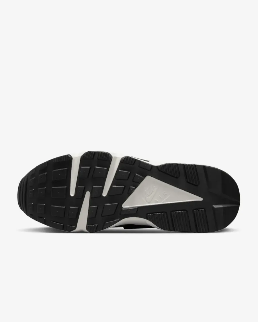 Кросівки Nike Air Huarache DD1068-007