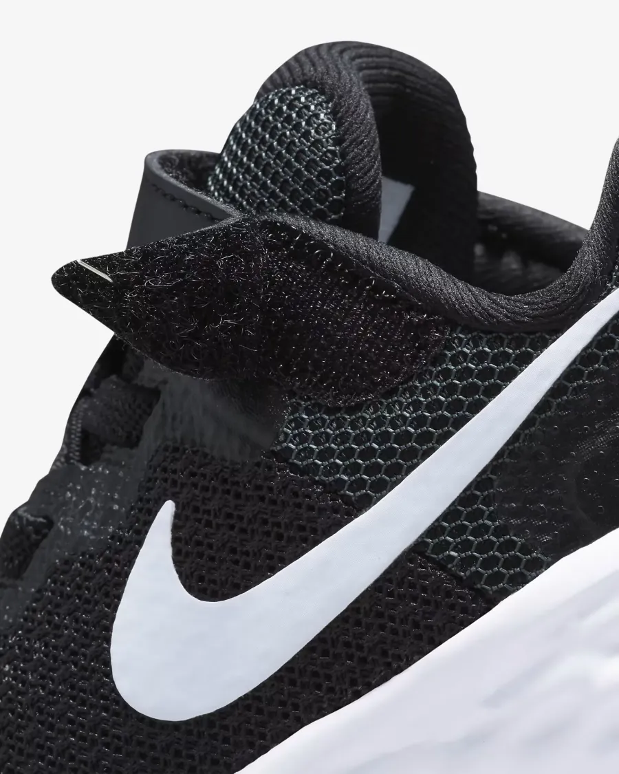 Кросівки Nike Revolution 6 Next Nature DD1094-003