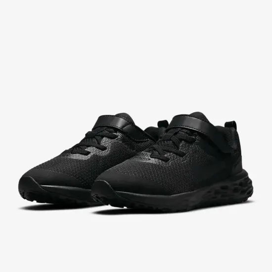 Кросівки Nike Revolution 6 DD1095-001
