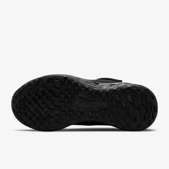 Кросівки Nike Revolution 6 DD1095-001