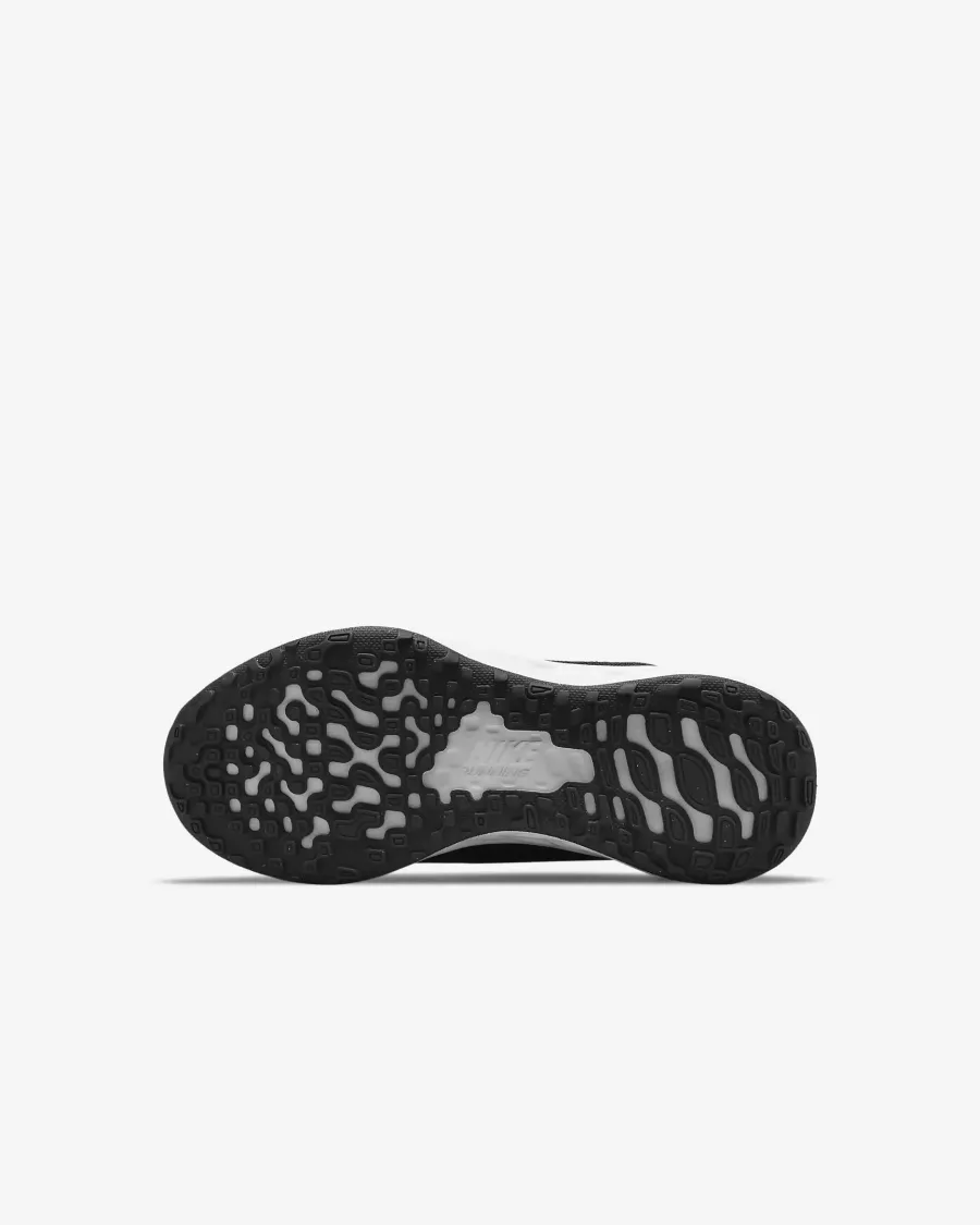 Кросівки Nike Revolution 6 DD1095-003