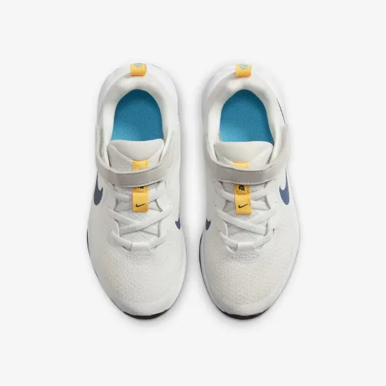 Кросівки Nike Revolution 6 DD1095-100