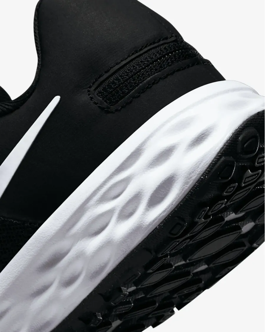 Кросівки Nike Revolution 6 FlyEase DD1113-003