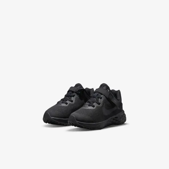 Кросівки Nike Revolution 6 FlyEase DD1114-001