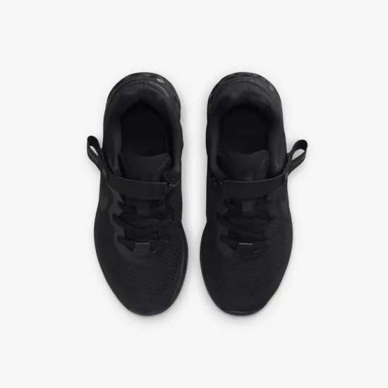 Кросівки Nike Revolution 6 FlyEase DD1114-001