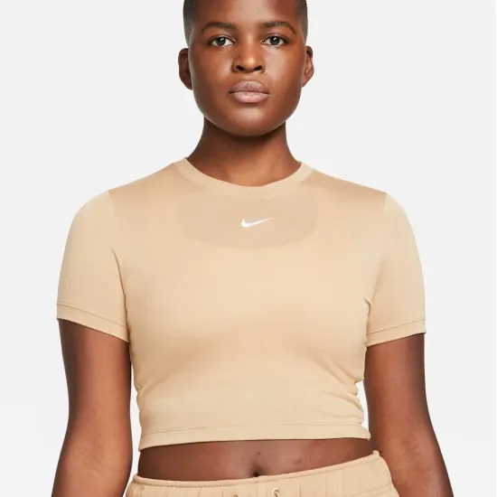 Футболка Nike Sportswear Essential Tee Slim Crop Label DD1328-200