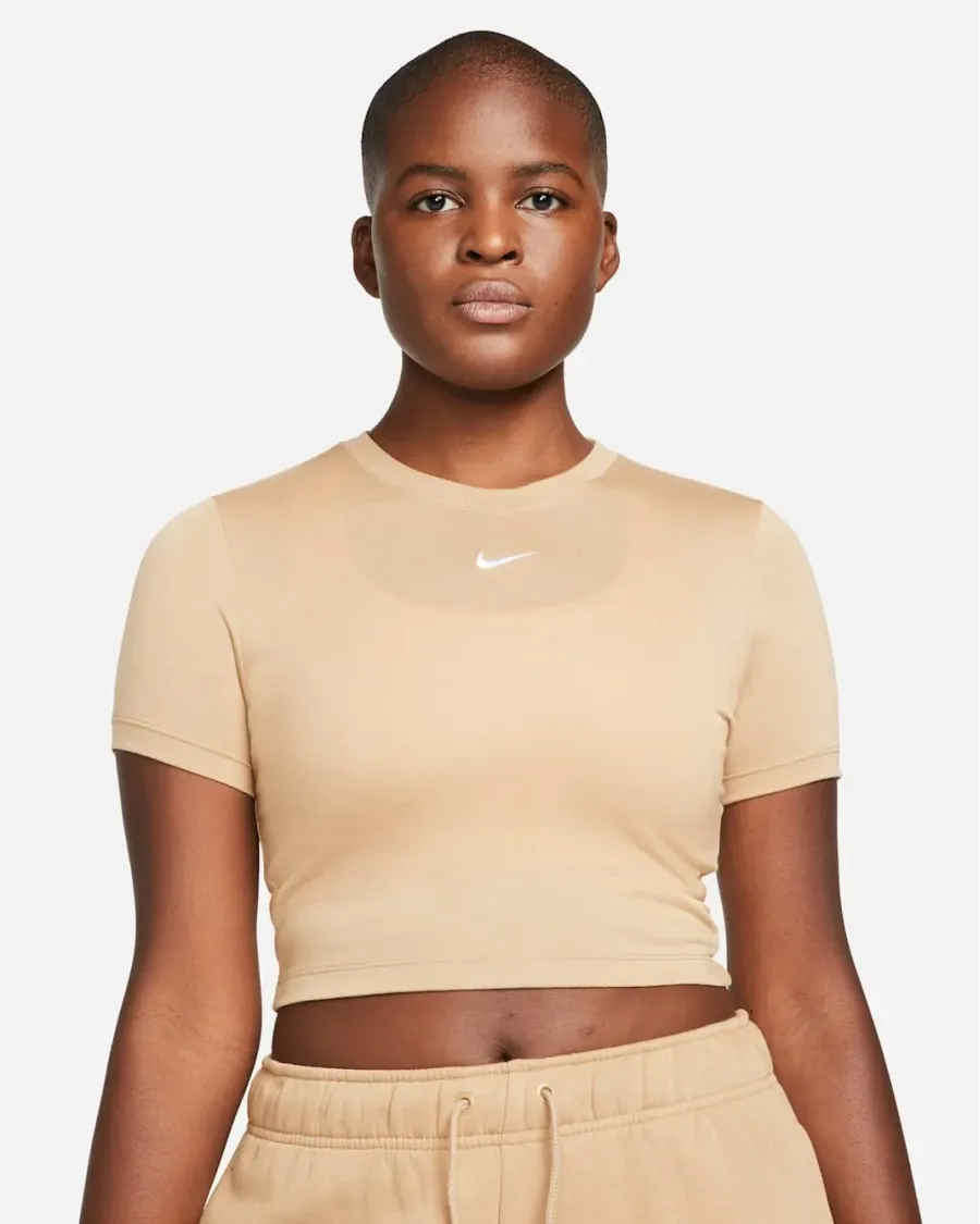 Футболка Nike Sportswear Essential Tee Slim Crop Label DD1328-200