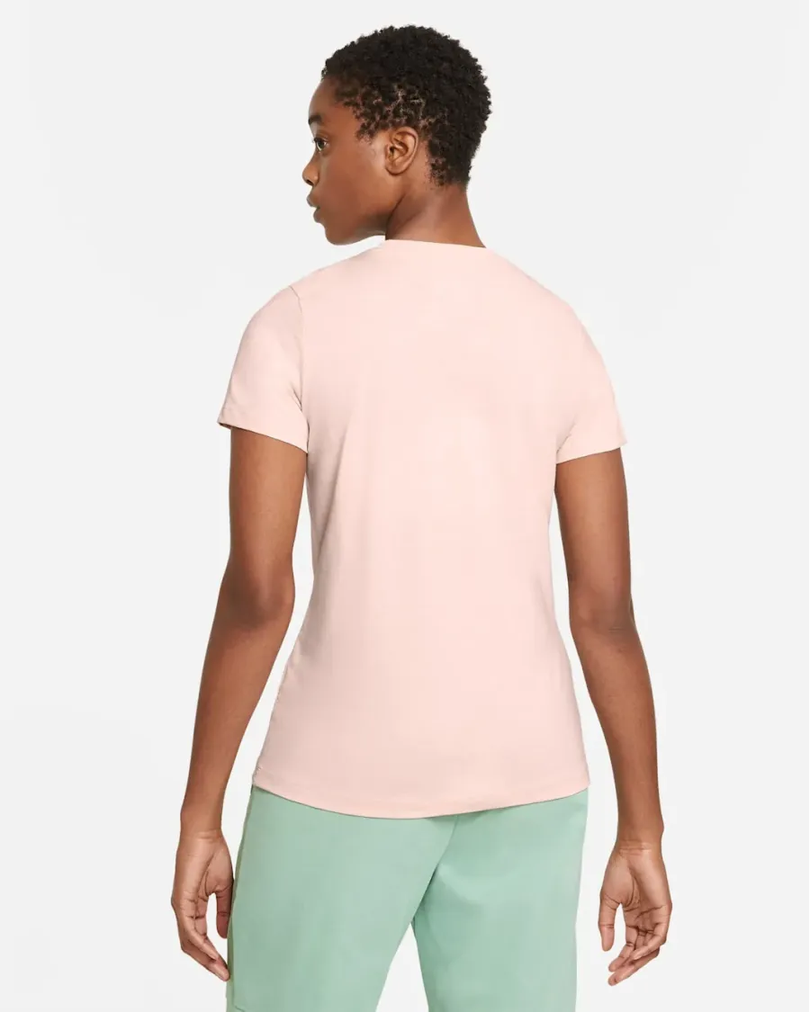 Футболка Nike Nature Pocket Tee DD1462-805