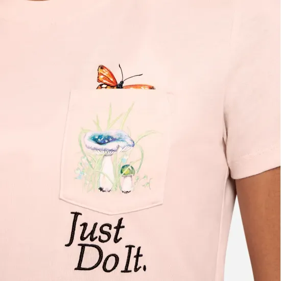 Футболка Nike Nature Pocket Tee DD1462-805