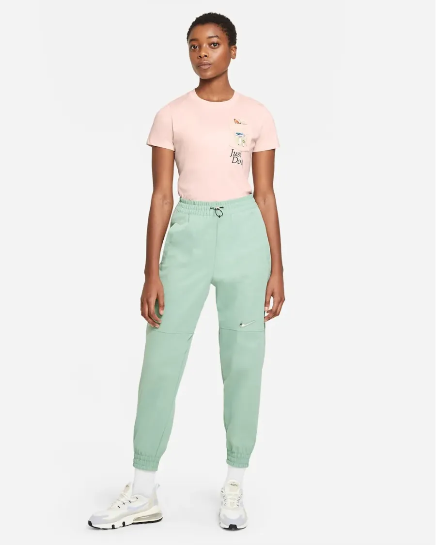 Футболка Nike Nature Pocket Tee DD1462-805