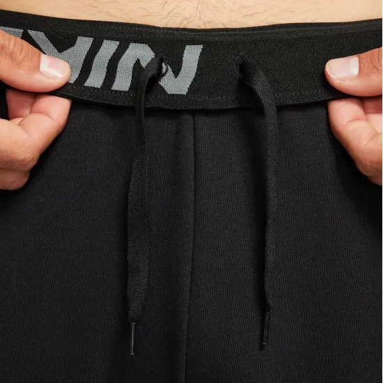 Штани Nike Dri-Fit Tapered DD1731-010