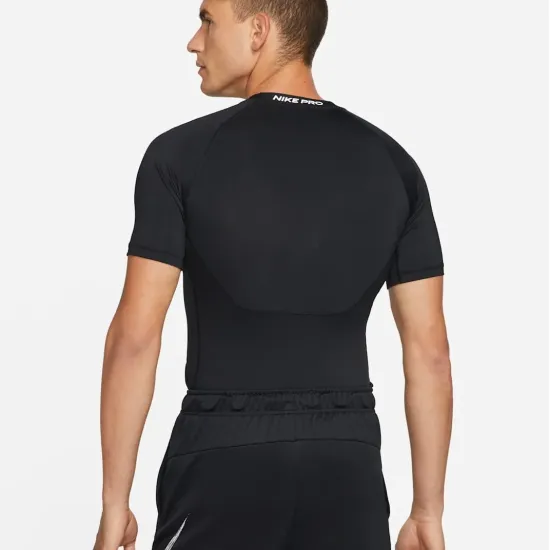 Футболка Nike Pro Dri-FIT DD1992-010