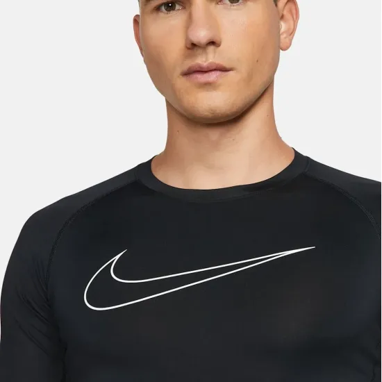 Футболка Nike Pro Dri-FIT DD1992-010