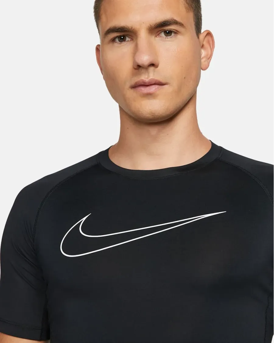 Футболка Nike Pro Dri-FIT DD1992-010