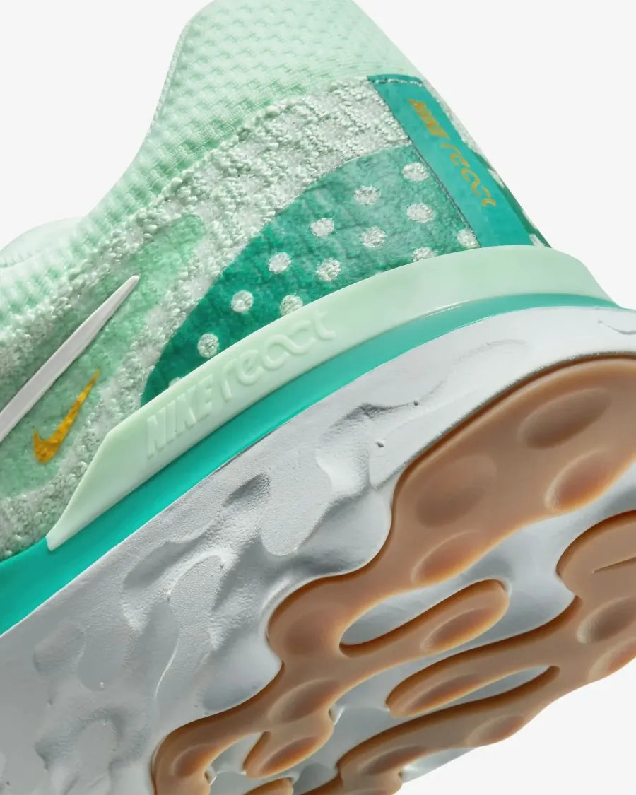 Кросівки Nike React Infinity Run Flyknit 3 DD3024-301