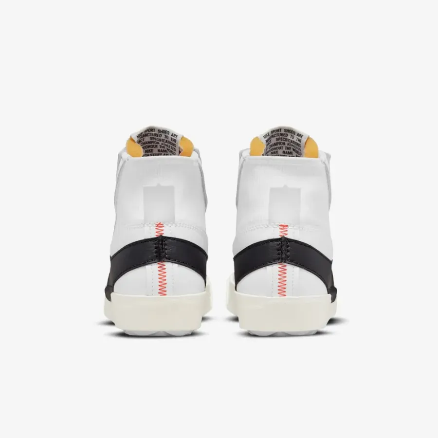 Кросівки Nike Blazer Mid 77 Jumbo DD3111-100