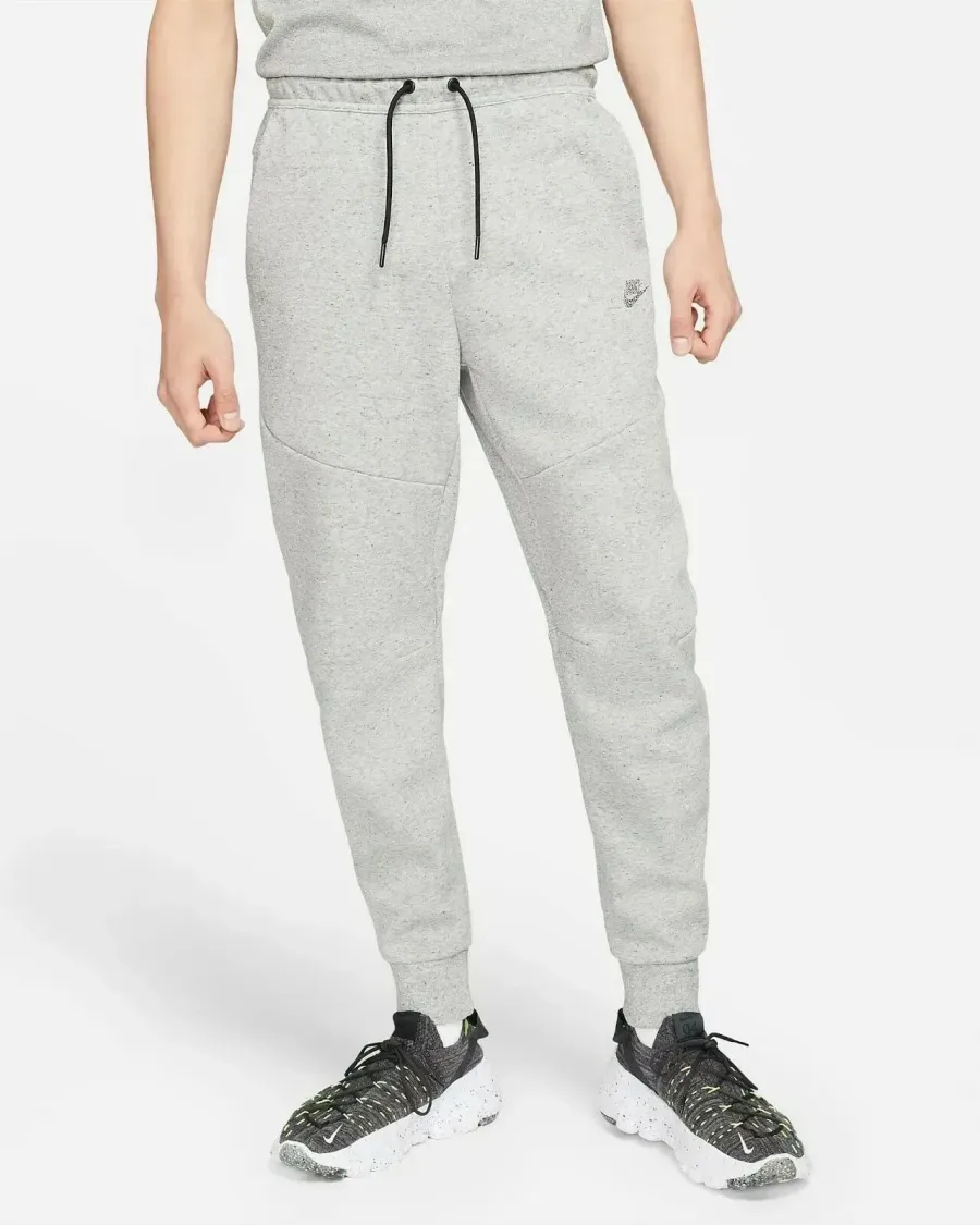 Штани Nike Sportswear Tech Fleece Joggers DD4706-010