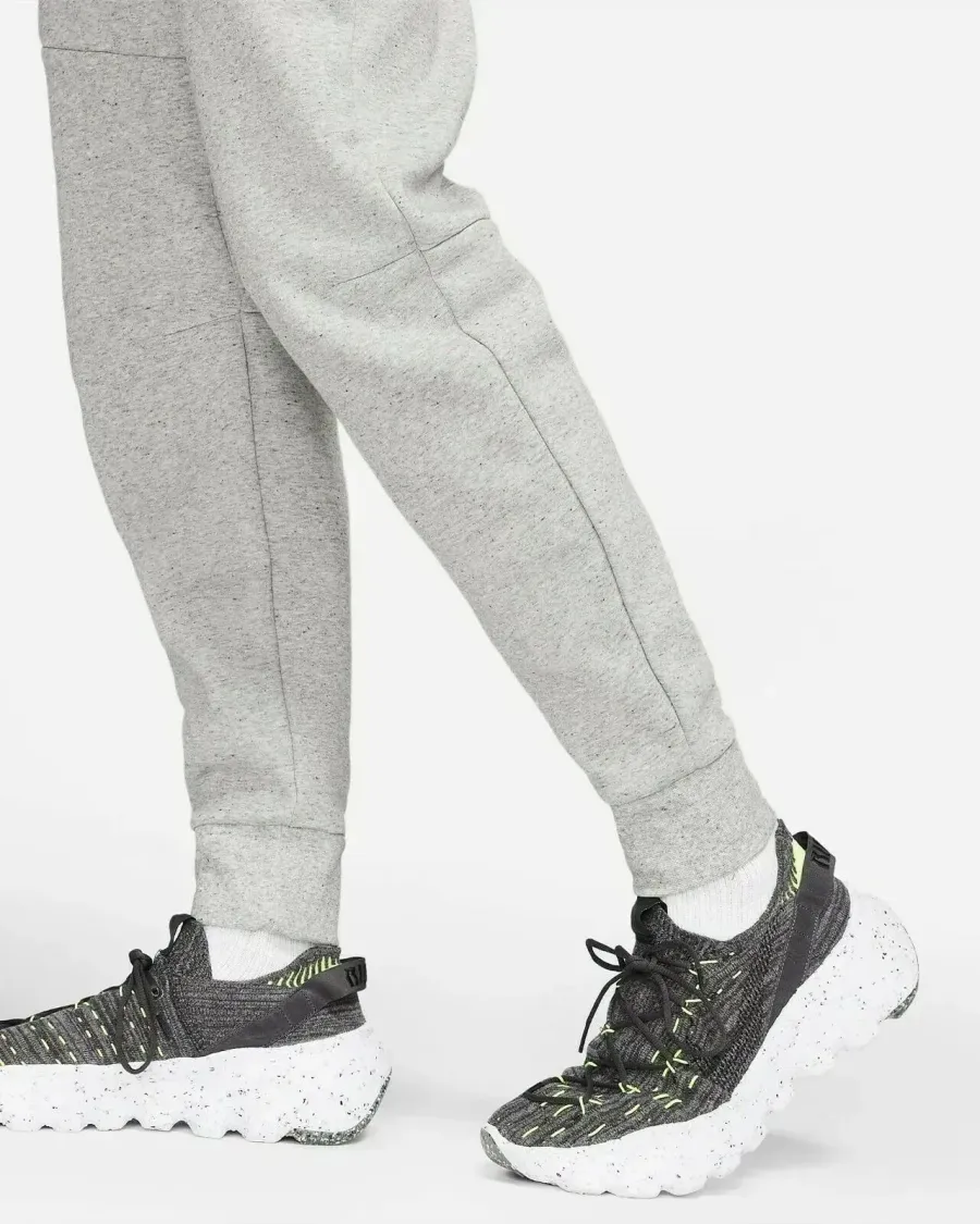 Штани Nike Sportswear Tech Fleece Joggers DD4706-010