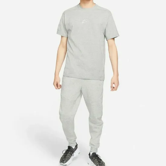 Штани Nike Sportswear Tech Fleece Joggers DD4706-010