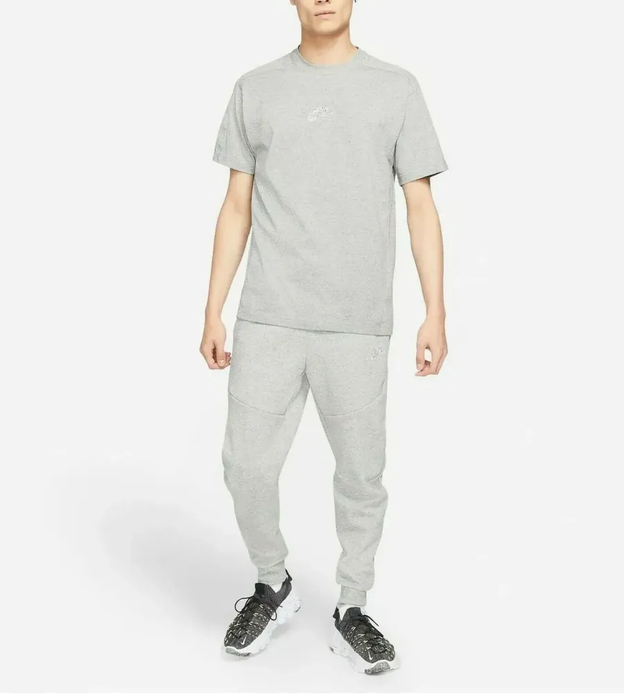 Штани Nike Sportswear Tech Fleece Joggers DD4706-010