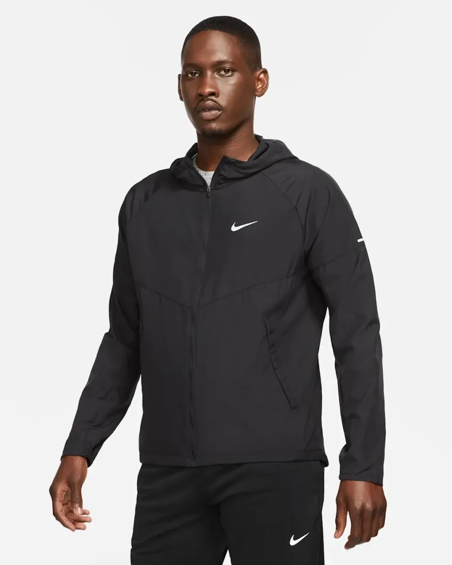 Вітровка Nike Repel Miler DD4746-010