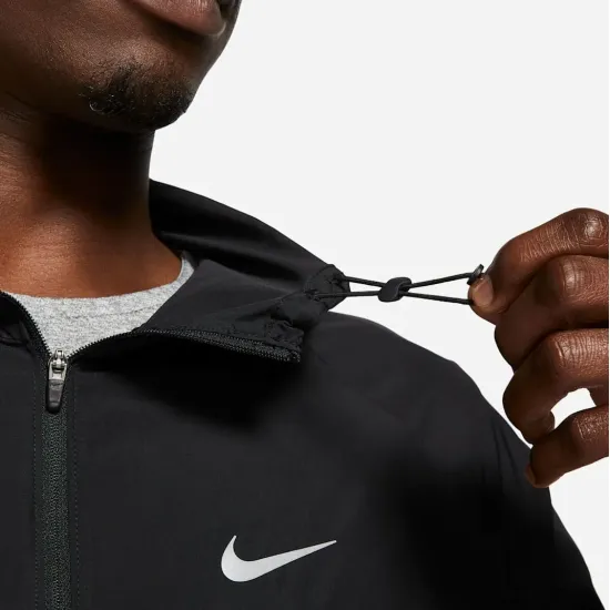 Вітровка Nike Repel Miler DD4746-010