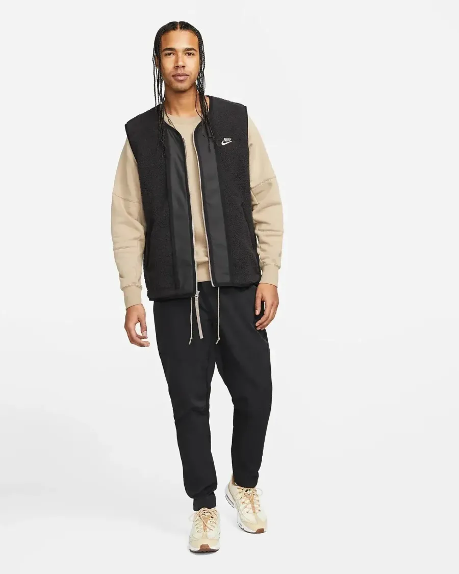 Жилетка Nike Sportswear Sport Essentials High‑Pile Fleece DD5025-010