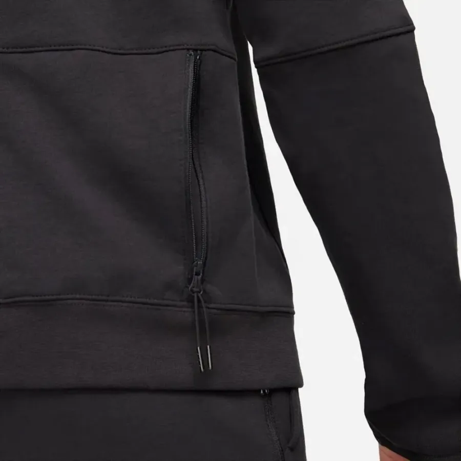 Світшот Nike Sportswear Tech Essentials Crew-Neck DD5257-010