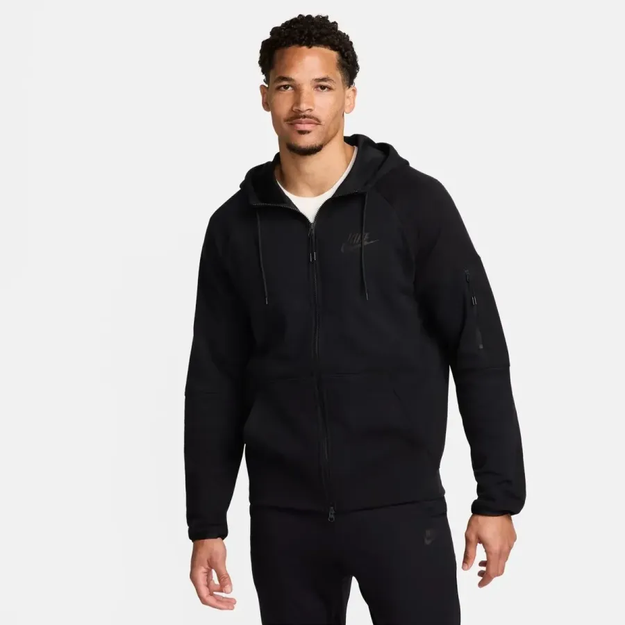 Кофта Nike Sportswear Tech Essentials Full Zip Fleece DD5284-010