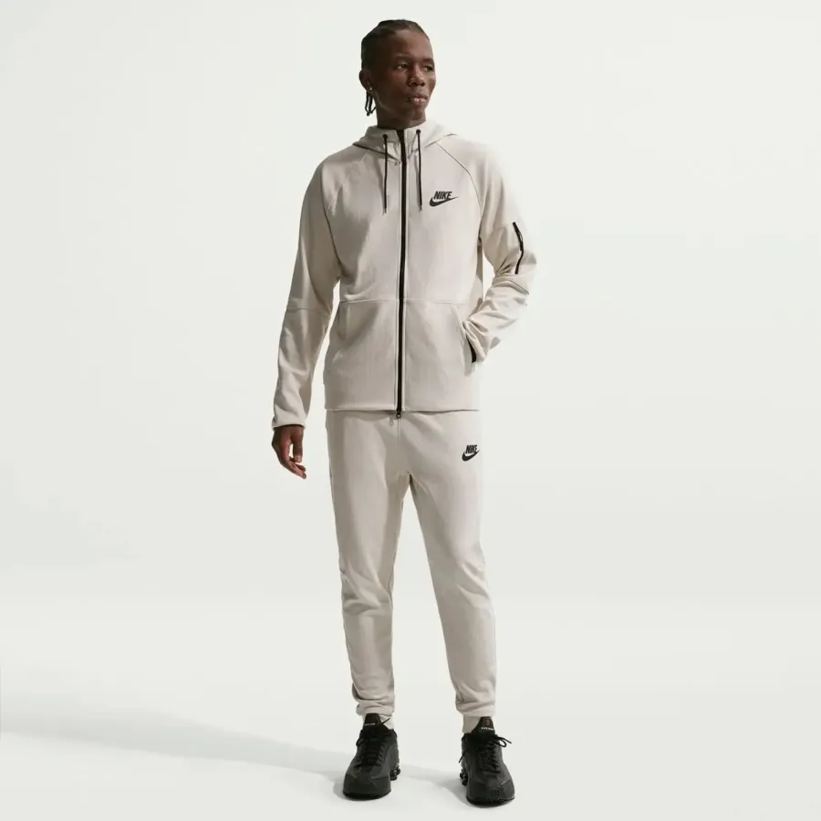 Кофта Nike Sportswear Tech Essentials Full Zip Fleece DD5284-210