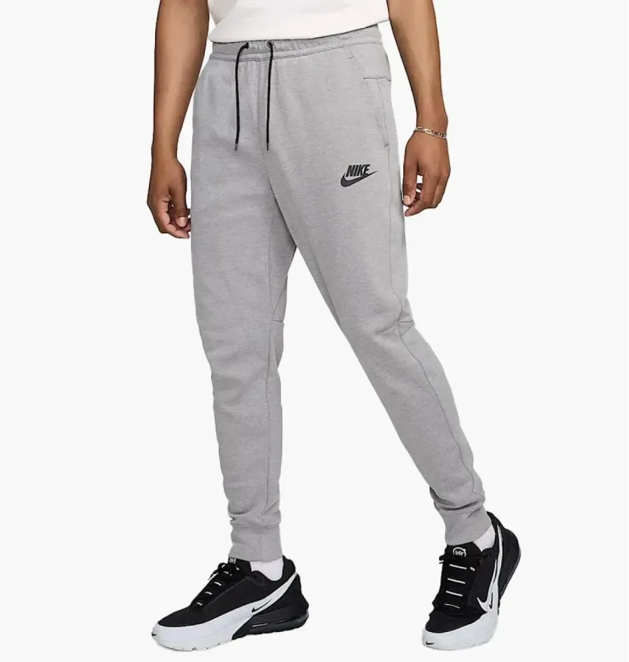 Штани Nike Sportswear Tech Essentials Fleece Joggers DD5293-002