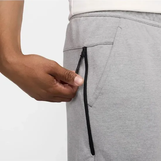 Штани Nike Sportswear Tech Essentials Fleece Joggers DD5293-002