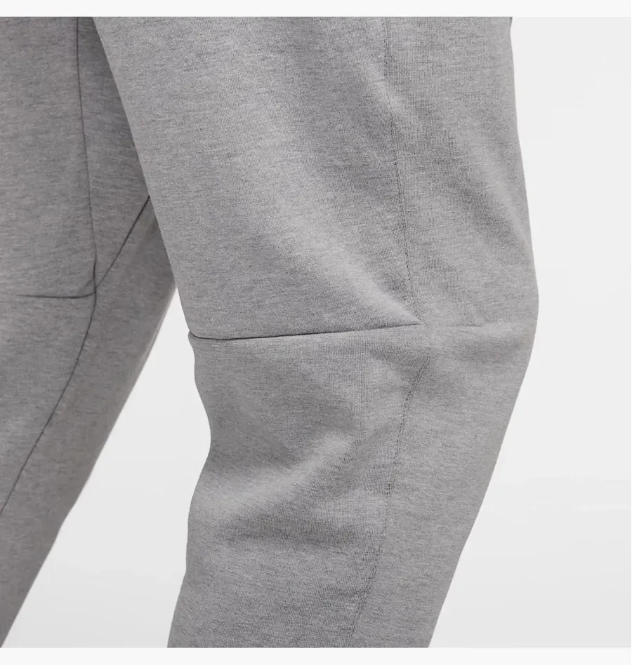 Штани Nike Sportswear Tech Essentials Fleece Joggers DD5293-002