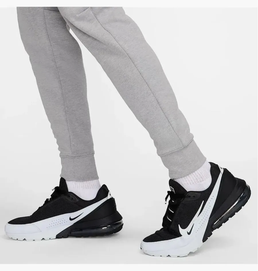 Штани Nike Sportswear Tech Essentials Fleece Joggers DD5293-002